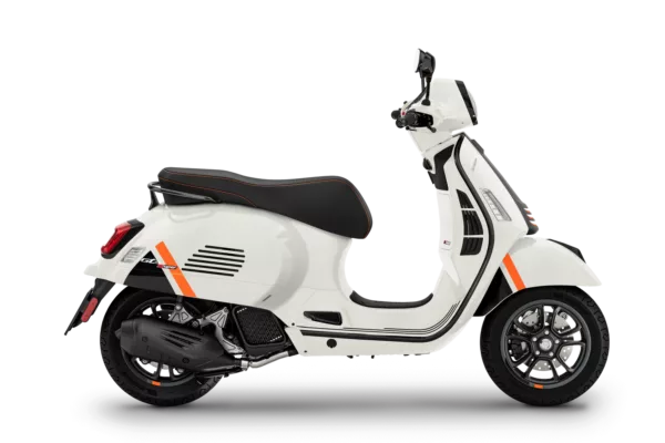Vespa GTS Super Sport 125 – Image 2