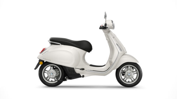 Vespa Primavera  Elettrica 45 Km/H – Image 2