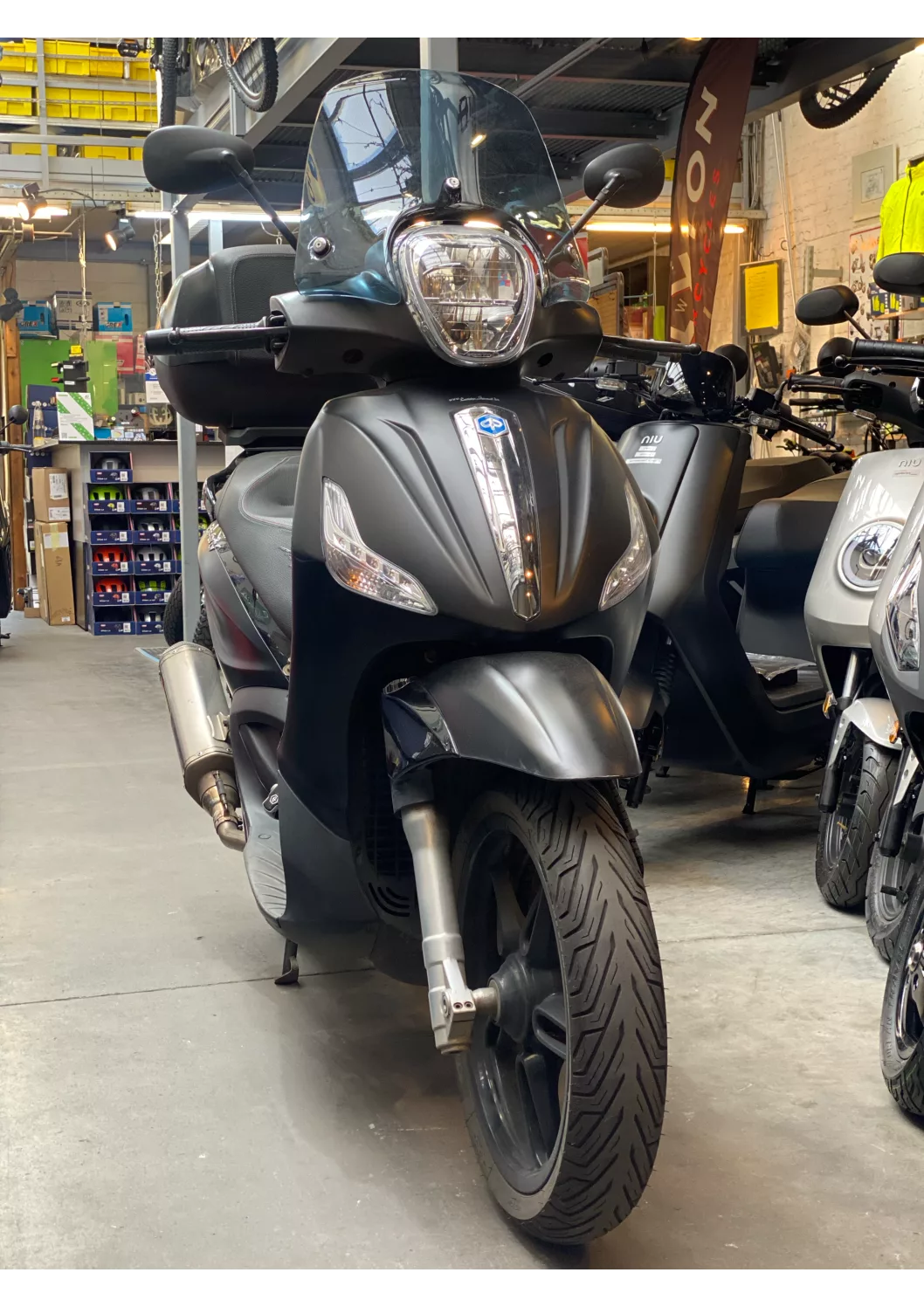 Piaggio Beverly 350 Noir Mat